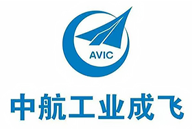 成飞